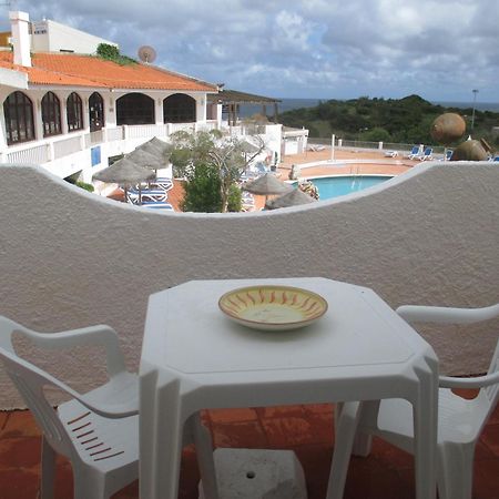 Apartamentos Salema Praia Club מראה חיצוני תמונה